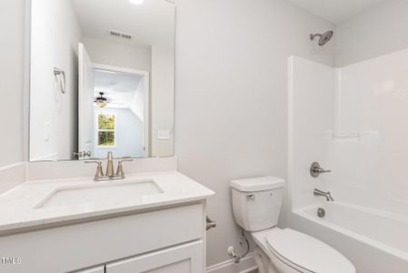 New construction Single-Family house 82 Laramie Ln, Selma, NC 27576 - image 5