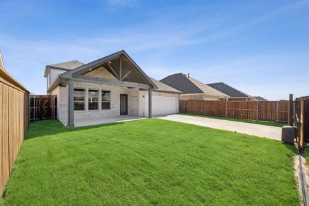 New construction Single-Family house 2269 Vista Way, Waxahachie, TX 75165 - photo 28 28