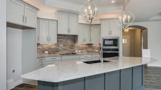New construction Single-Family house 203 S Legacy Wy, Andover, KS 67002 plan Portico Tandem Garage - image 7
