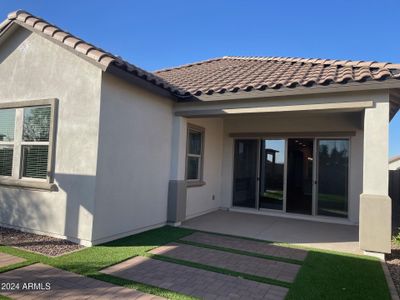 New construction Single-Family house 22431 E Oriole Way, Queen Creek, AZ 85142 - photo 5 5