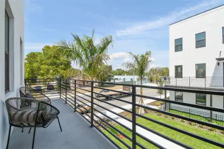 New construction Townhouse house 2752 5Th Ave S, St. Petersburg, FL 33712 - image
