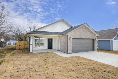 New construction Single-Family house 107 S Fir St, Celeste, TX 75423 null- photo 0