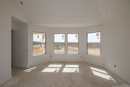 New construction Single-Family house 116 Cheyenne Dr, Floresville, TX 78114 null- photo 7 7