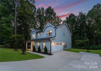 New construction Single-Family house 13114 Blacksmith Ct, Matthews, NC 28105 null- photo 2 2