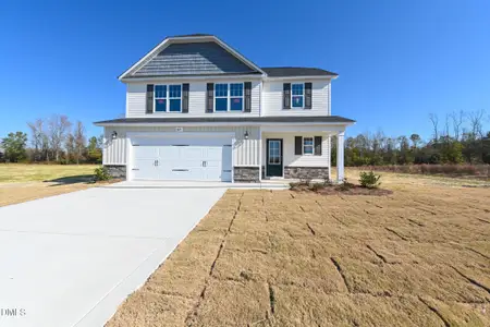 New construction Single-Family house 1615 Percheron Path, Fayetteville, NC 28312 - image