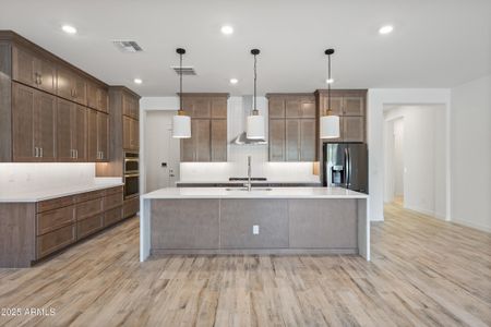 New construction Single-Family house 7592 W Evans Dr, Peoria, AZ 85381 - image 16