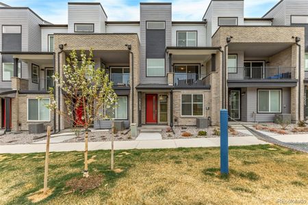 New construction Townhouse house 16563 Peak Wy, Broomfield, CO 80023 - image