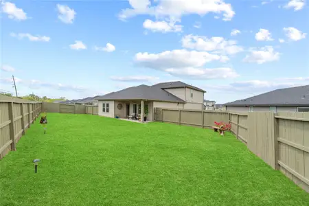 New construction Single-Family house 1203 Lucciola Ln, Richmond, TX 77406 plan MITCHELL - image 4