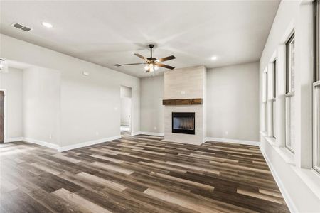 New construction Single-Family house 7012 Ranchview Pl, Springtown, TX 76082 The Carter- photo 16 16