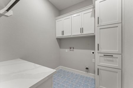New construction Single-Family house 40 Stanford Ct, Montgomery, TX 77356 - image 12