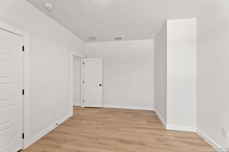 New construction Single-Family house 146 Camryn Xing, San Antonio, TX 78253 plan Arlington - image 12