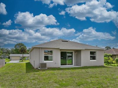 New construction Single-Family house 23 Slipper Orchid Trl E, Palm Coast, FL 32164 null- photo 21 21