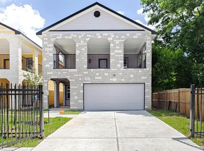 New construction Single-Family house 4913 Sunflower Street, Houston, TX 77033 - photo 0