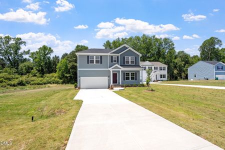 New construction Single-Family house 214 Harriette Ct, Lillington, NC 27546 plan Russell - image