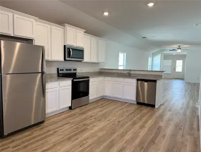 New construction Single-Family house 129 Morrison Dr, Jarrell, TX 76537 plan Hawthorne - image