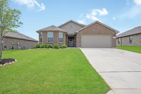 New construction Single-Family house 13521 Gunsmoke Ln, Cresson, TX 76035 - image