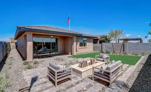 New construction Single-Family house 19417 W Badgett Ln, Litchfield Park, AZ 85340 Clover- photo 1 1