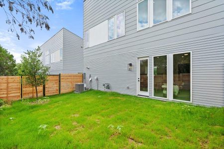 New construction Condo house 401 N Bluff Dr, Unit 10102, Austin, TX 78745 - image
