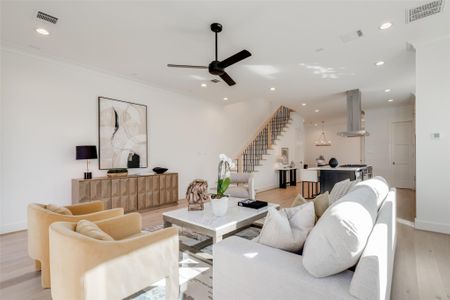 New construction Single-Family house 1818 Branard St, Houston, TX 77098 - image 16