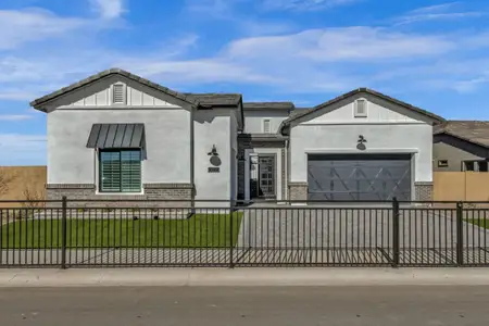 New construction Single-Family house 5935 E Redmont Dr, Mesa, AZ 85215 null- photo 0 0