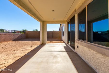 New construction Single-Family house 17415 W Las Palmaritas Dr, Waddell, AZ 85355 plan Granite Vista Avanti - Plan 2028 - image 19