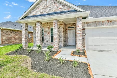 New construction Single-Family house 3019 King Oaks St, Baytown, TX 77251 - image 3