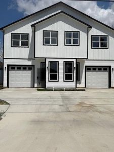 New construction Single-Family house 4607 Clover St, Houston, TX 77051 - image