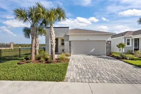 New construction Single-Family house 31763 Asbury Ave, Wesley Chapel, FL 33545 - image