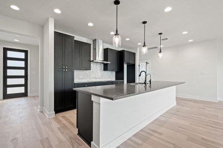 New construction Single-Family house 711 N Paleface Ranch Rd, Unit 8, Spicewood, TX 78669 - image 12