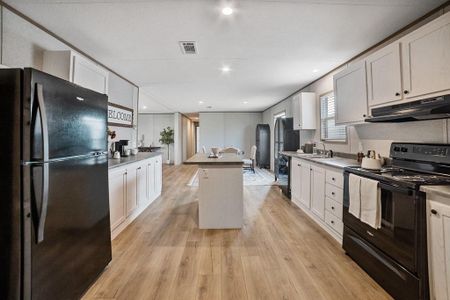 New construction Manufactured Home house 279 Cumberland Trl, Runaway Bay, TX 76426 - image
