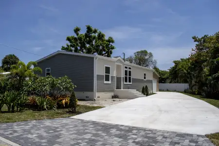 New construction Single-Family house 1757 N 12Th Ct Ct N, Lake Worth, FL 33460 - image
