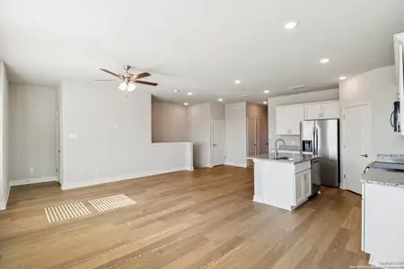 New construction Multi-Family house 7150 Magnolia Crk, San Antonio, TX 78252 - image 5