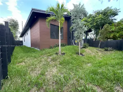 New construction Single-Family house 2254 Greene St, Hollywood, FL 33020 - image