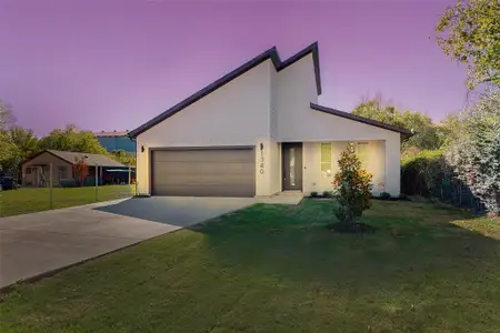 New construction Single-Family house 1340 Amos Street, Dallas, TX 75212 - photo 0