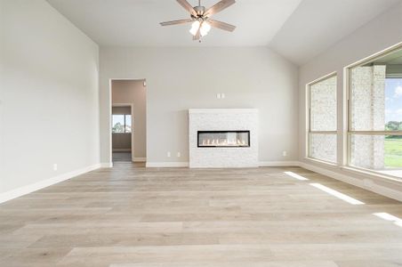 New construction Single-Family house 640 Wales Ct, Waxahachie, TX 75167 null- photo 8 8