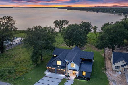 New construction Single-Family house 1524 Shoreline Dr, Mabank, TX 75143 - image