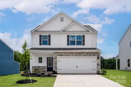 New construction Single-Family house 7007 Jerimoth Dr, Charlotte, NC 28215 plan Camden - image