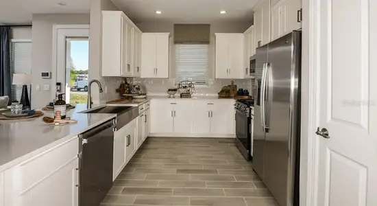 Esplanade at Center Lake Ranch by Taylor Morrison in St. Cloud - image 6