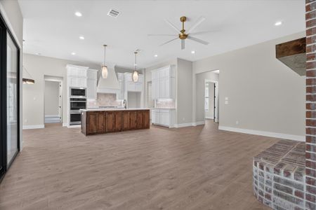 New construction Single-Family house 511 Pernell Ct, Weatherford, TX 76087 plan The Tyler - image 16