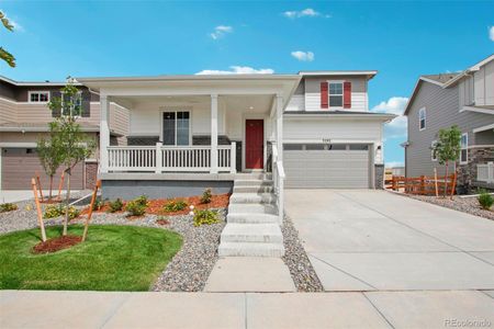 New construction Single-Family house 3292 N Highlands Creek Parkway, Aurora, CO 80019 Vail II- photo 0