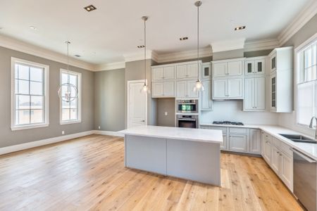 New construction Townhouse house 3824 Berkman Dr, Austin, TX 78723 - image 11