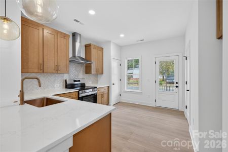 New construction Townhouse house 1015 Carter Ave, Unit 33, Charlotte, NC 28206 - image 6