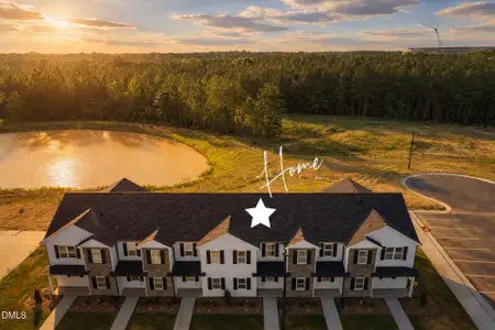 New construction Townhouse house 1104 Brookrun Dr, Oxford, NC 27565 - image