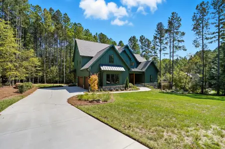 New construction Single-Family house 157 Silver Falls Dr, Troutman, NC 28166 - image