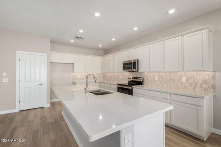 New construction Single-Family house 1285 E Ridgerock Lp, Casa Grande, AZ 85122 - image 7