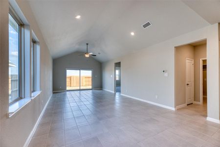 New construction Single-Family house 21119 Autumn Heights Dr, Bonney, TX 77583 plan Childress - image 14