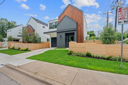 New construction Single-Family house 54 Robert T Martinez Jr St, Austin, TX 78702 - image