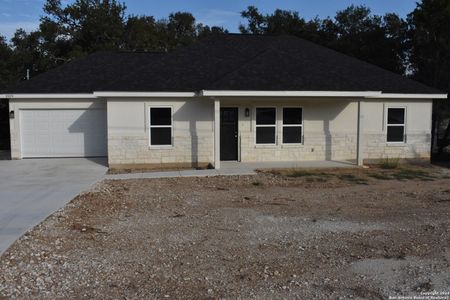 New construction Single-Family house 1929 Desiree St, Canyon Lake, TX 78133 null- photo 15 15