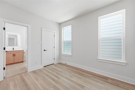 New construction Single-Family house 5308 Jesselton Ln, Houston, TX 77091 - image 20