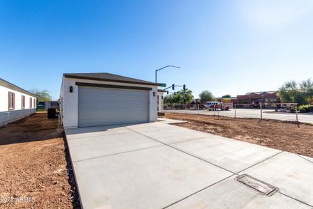 New construction Single-Family house 10611 N 81st Ave, Peoria, AZ 85345 - image